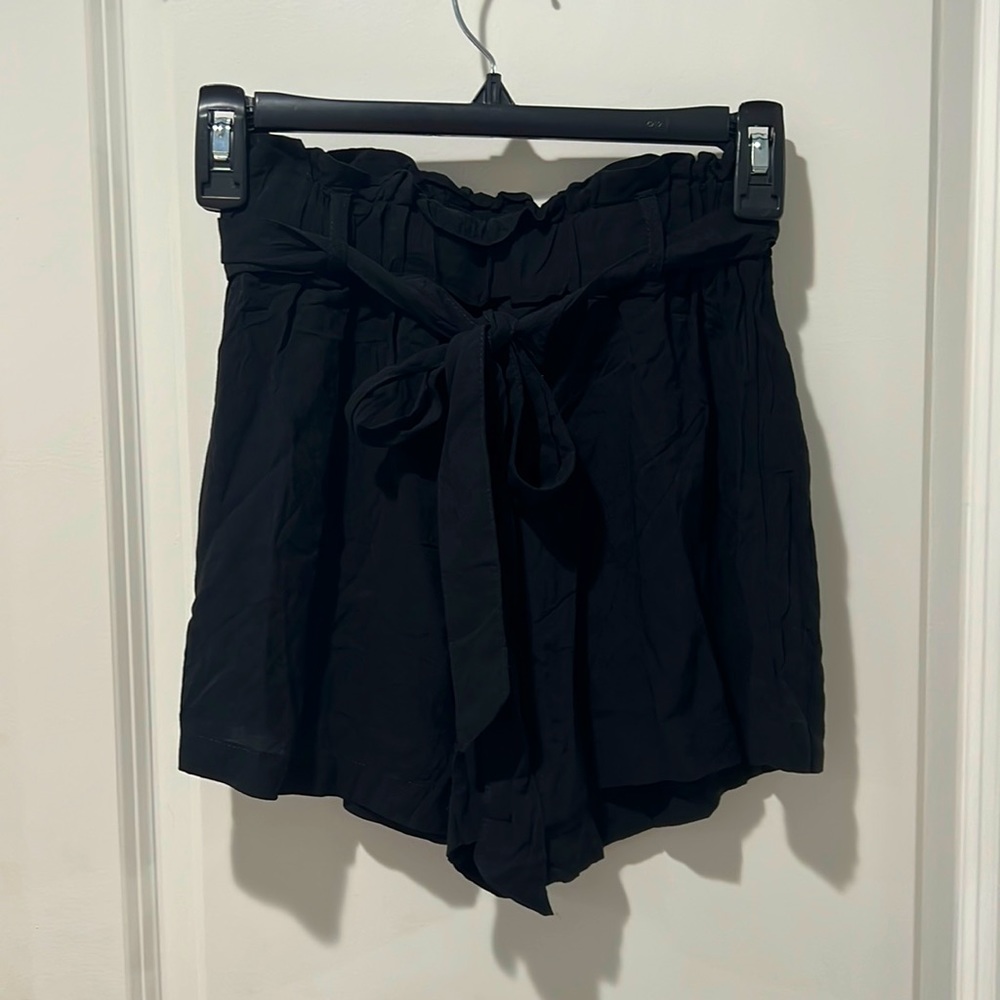 Black short